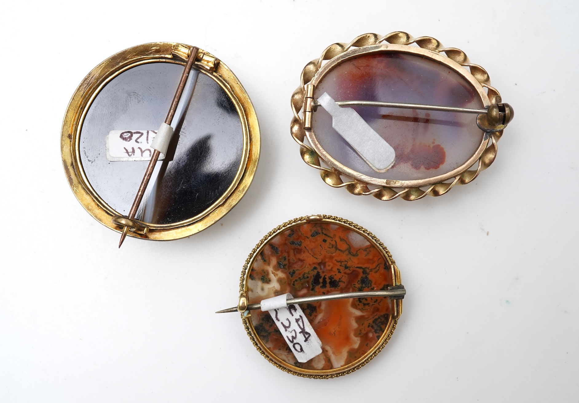 A collection of five brooches, 19th century